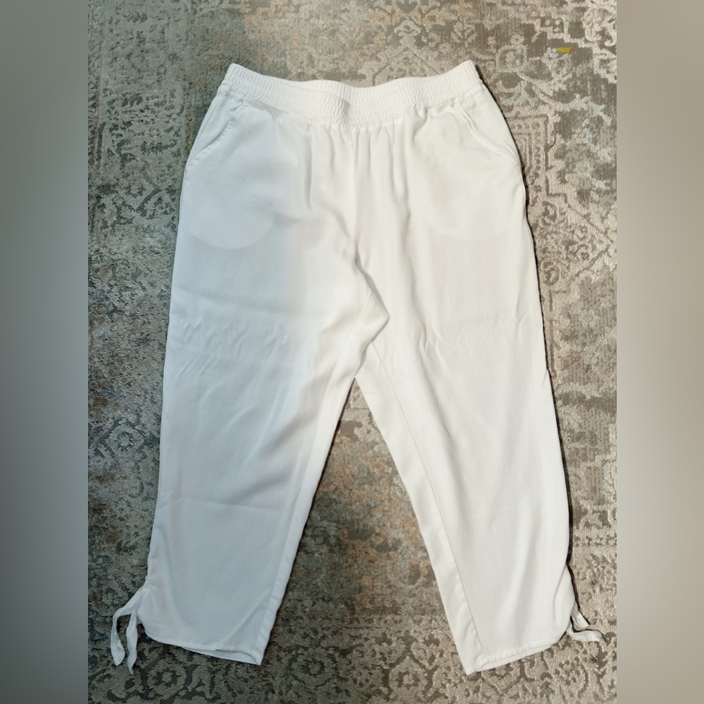 Ruby Rd 6P white capris pants tencel soft